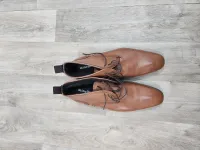 Chaussures classiques montantes marron pour homme marque Minelli pointure 41/42 neuves 