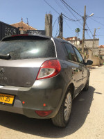 citadine-renault-clio-3-2011-dynamique-boumerdes-algerie