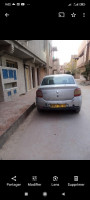 voitures-renault-symbol-2015-extreme-laghouat-algerie