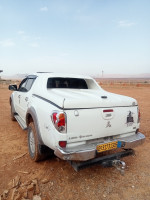 voitures-mitsubishi-l200-2013-doube-cabine-evolution-batna-algerie