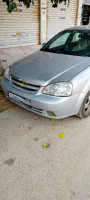 voitures-chevrolet-optra-4-portes-2008-khenchela-algerie