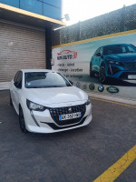 voitures-peugeot-208-2022-allure-es-senia-oran-algerie