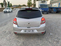 voitures-renault-clio-3-2012-night-and-day-constantine-algerie