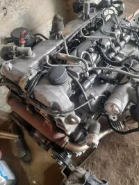 VEND MOTEUR SSANGYONG 