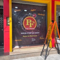 إشهار-و-اتصال-habillage-vitrine-facade-publicitaire-pour-magasin-autocollant-oneway-تغليف-واجهات-المحلات-المحمدية-الجزائر