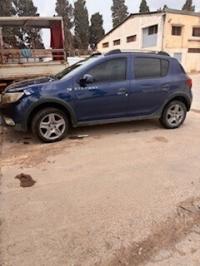 سيارات-dacia-sandero-2017-stepway-السنية-وهران-الجزائر