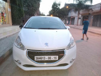 voitures-peugeot-208-2014-allure-algerie