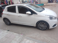 citadine-peugeot-208-2016-allure-facelift-bechar-algerie