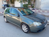 citadine-volkswagen-golf-5-2005-algerie