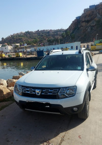 voitures-dacia-duster-2015-facelift-laureate-laghouat-algerie