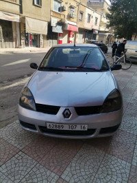 voitures-renault-clio-classique-2007-les-eucalyptus-alger-algerie