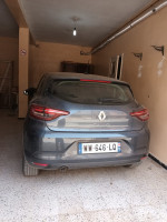 voitures-renault-clio-v-2022-bir-el-djir-oran-algerie