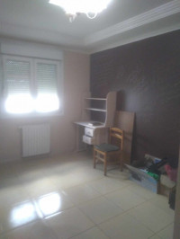 niveau-de-villa-location-f5-alger-cheraga-algerie