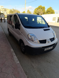 fourgon-renault-trafic-2015-setif-algerie