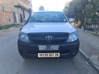 voitures-toyota-hilux-2007-legend-dc-4x4-berrouaghia-medea-algerie