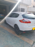 voitures-renault-megane-3-2012-play-alger-centre-algerie