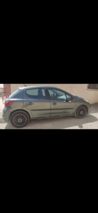 voitures-peugeot-207-2009-kherrata-bejaia-algerie