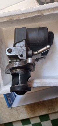 قطع-غيار-المركبات-vanne-egr-bmw-القبة-الجزائر
