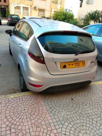 voitures-ford-fiesta-2013-oran-algerie