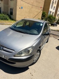 سيارات-peugeot-307-2002-حمادي-بومرداس-الجزائر