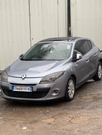 سيارات-renault-megane-3-2010-privilege-يسر-بومرداس-الجزائر