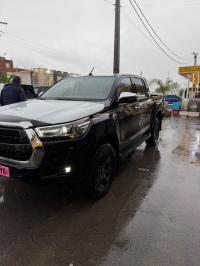 Toyota Hilux 2026 Revo thumbnail 4