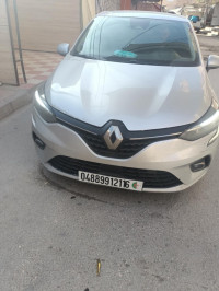 voitures-renault-clio-5-2021-zeghaia-mila-algerie