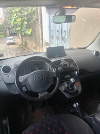 voitures-renault-kangoo-2021-medea-algerie