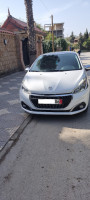 voitures-peugeot-208-2015-allure-facelift-bejaia-algerie