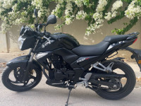 motos-scooters-sym-wolf-200-2016-hydra-alger-algerie