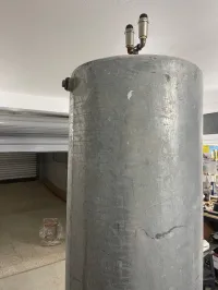 Citerne galvanisee 700L prete a l emploi