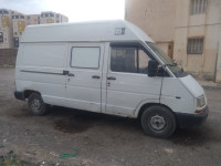 voitures-renault-trafic-1997-bouira-algerie