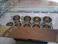 طاولة عرض المكسرات 