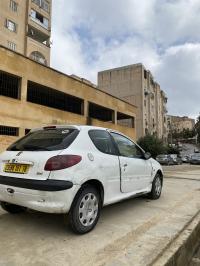 سيارات-peugeot-206-2001-بوزريعة-الجزائر