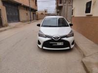 سيارات-toyota-yaris-2017-الأغواط-الجزائر