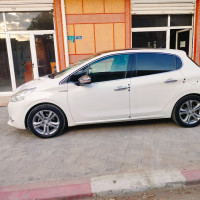 voitures-peugeot-208-2015-ngaous-batna-algerie