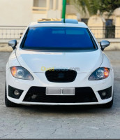 voitures-seat-leon-2012-amira-arras-mila-algerie