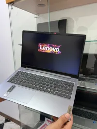 Ordinateur portable LENOVO IDEAPAD SLIM 3 15IRU8 i3 13TH 1315U laptop (8G,256GB SSD, 15,6FHD)