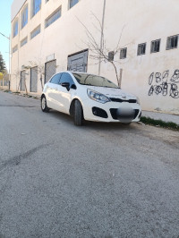 voitures-kia-rio-5-portes-2014-batna-algerie