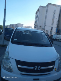 utilitaire-hyundai-h1-2013-vitre-6-places-bejaia-algerie