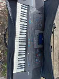 Roland E96 