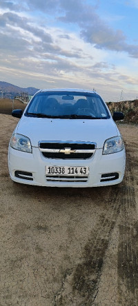 voitures-chevrolet-aveo-4-portes-2014-ferdjioua-mila-algerie