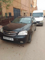 voitures-chevrolet-optra-4-portes-2007-algerie