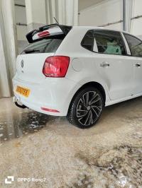 Volkswagen Polo 2015 La carat plus