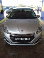 voitures-peugeot-208-2018-allure-facelift-oran-algerie