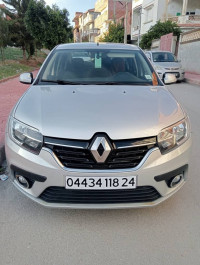 voitures-renault-symbol-2018-exception-hammam-maskhoutine-guelma-algerie