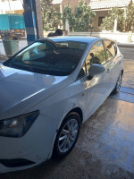 voitures-seat-ibiza-2014-fully-constantine-algerie