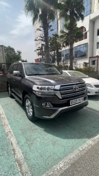 Toyota Land cruiser 2016 Platinum