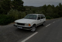 voitures-peugeot-305-1989-el-adjiba-bouira-algerie