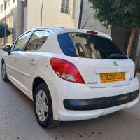 voitures-peugeot-207-2012-tipaza-algerie